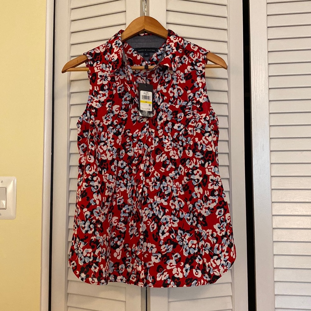 NWT Tommy Hilfiger Sleeveless Top